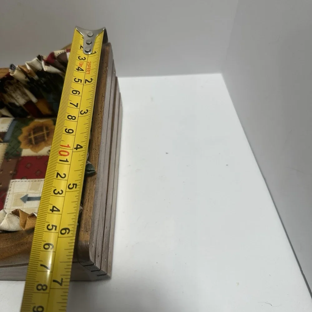 Vintage Wooden Sewing Basket Or Use As A Dolls Bed Girly‎ Chickens Bears Flowers